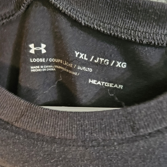 Under Armour Basketball t-shirt, youth XL - Picture 3 of 4